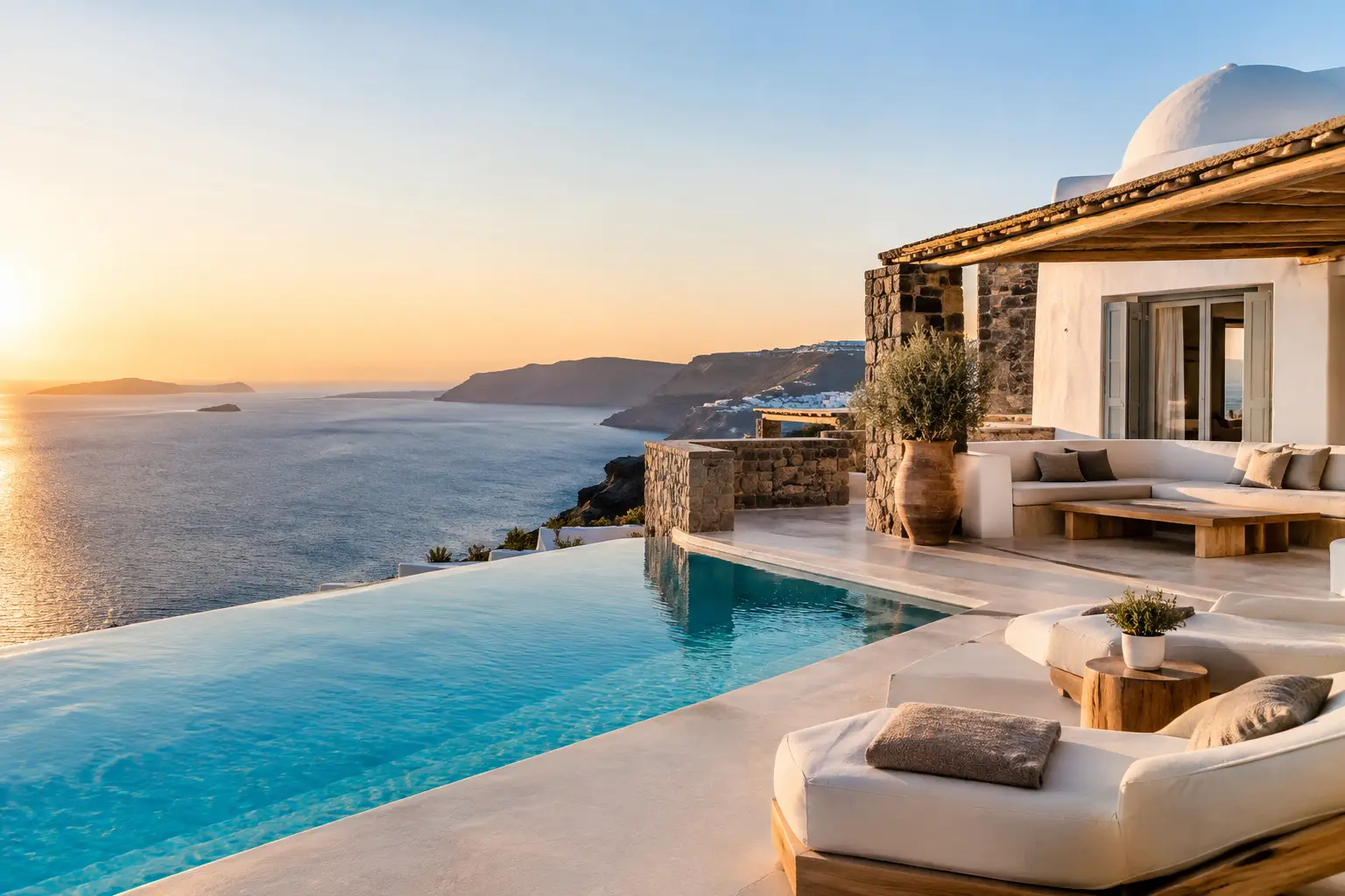 Greek Villa Design Review: What Defines Luxury